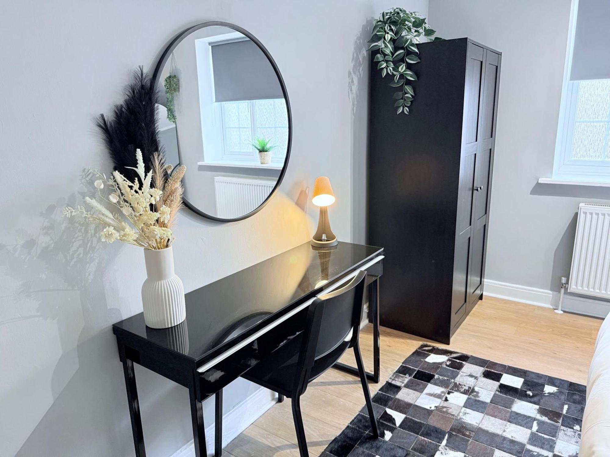 Staylondon - Sleeps 6 With Free Parking - Tourist, Concerts & Matches Apartament
